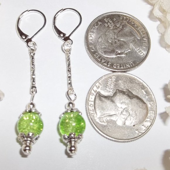 Long Earring Set Green Beaded Handmade NWT 5192 - Picture 2 of 8